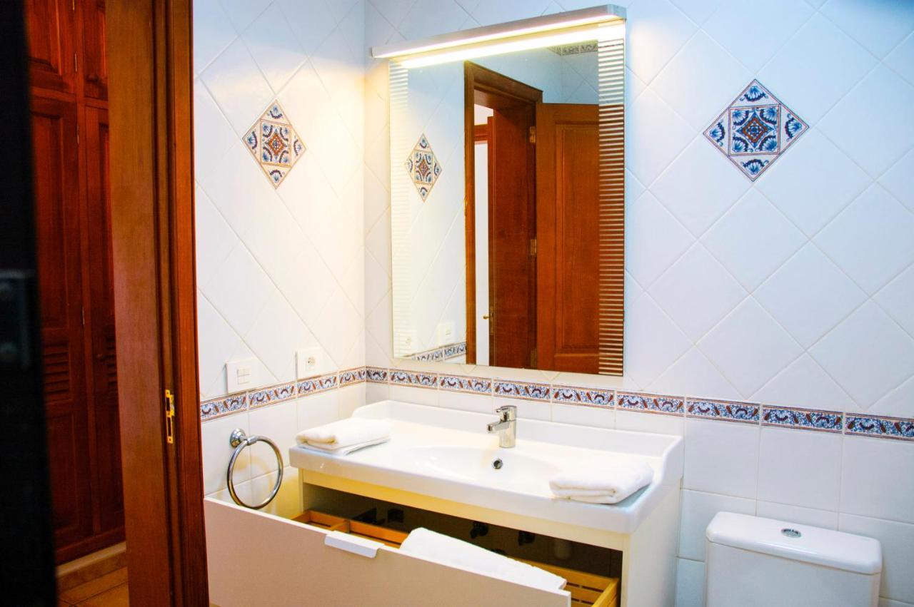 Villa Conil With Heated Pool And Air Conditioning Playa Blanca  Buitenkant foto