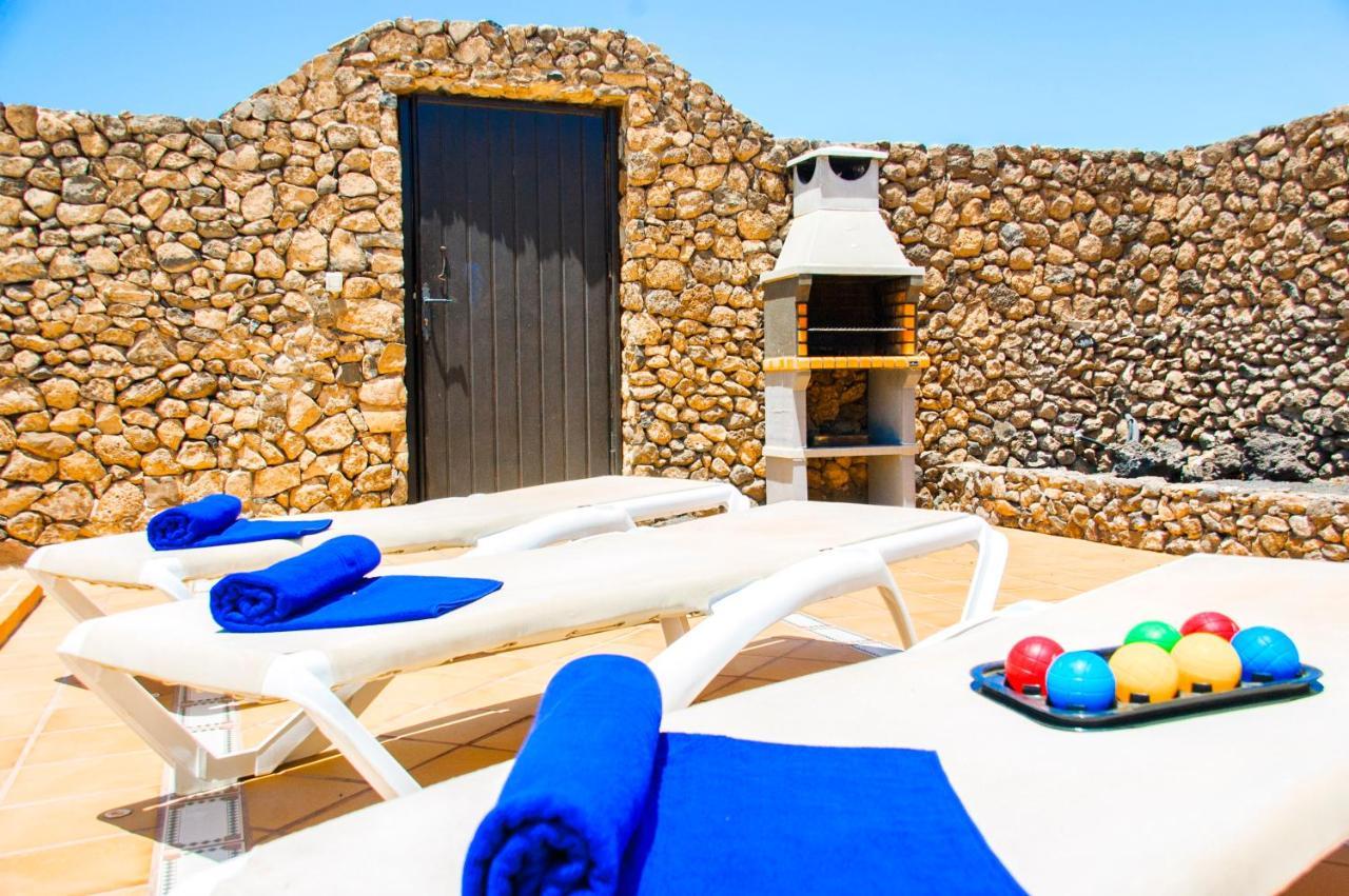 Villa Conil With Heated Pool And Air Conditioning Playa Blanca  Buitenkant foto